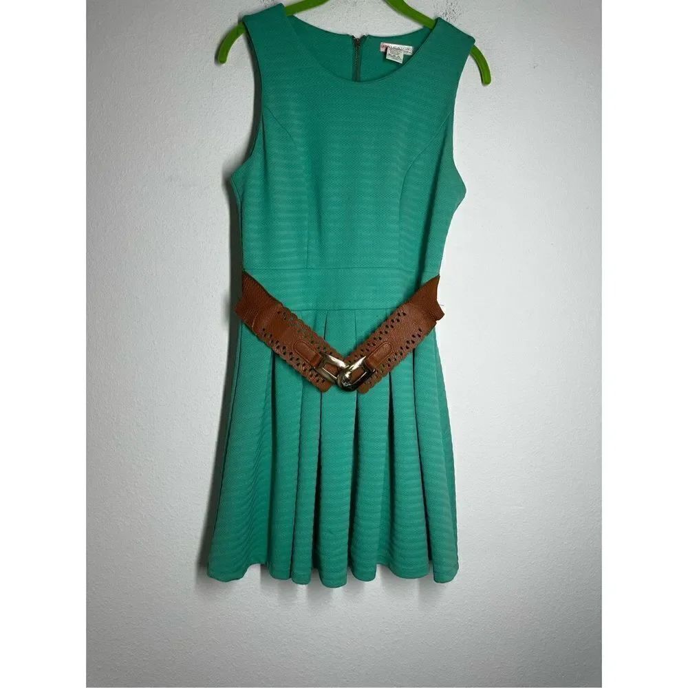 AGACI Green Belted Fit & Flare Dress Size L Sleeveless Short Mini